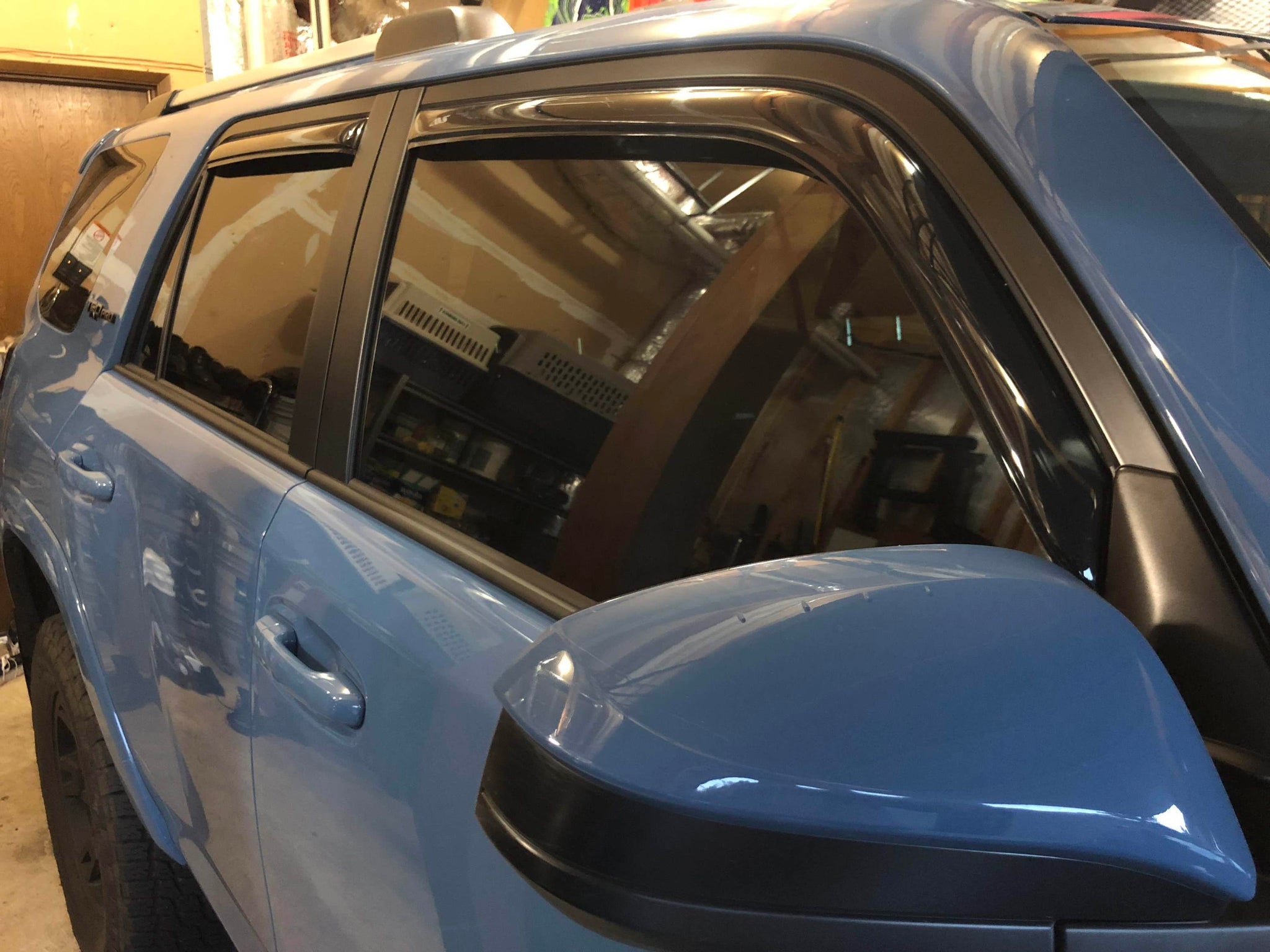 4runner avs window deflector top